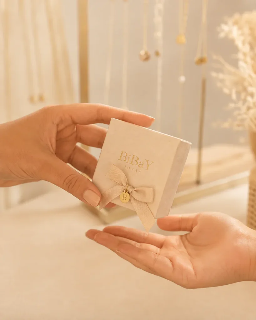 Presentación de regalo de BiBaY Joyas